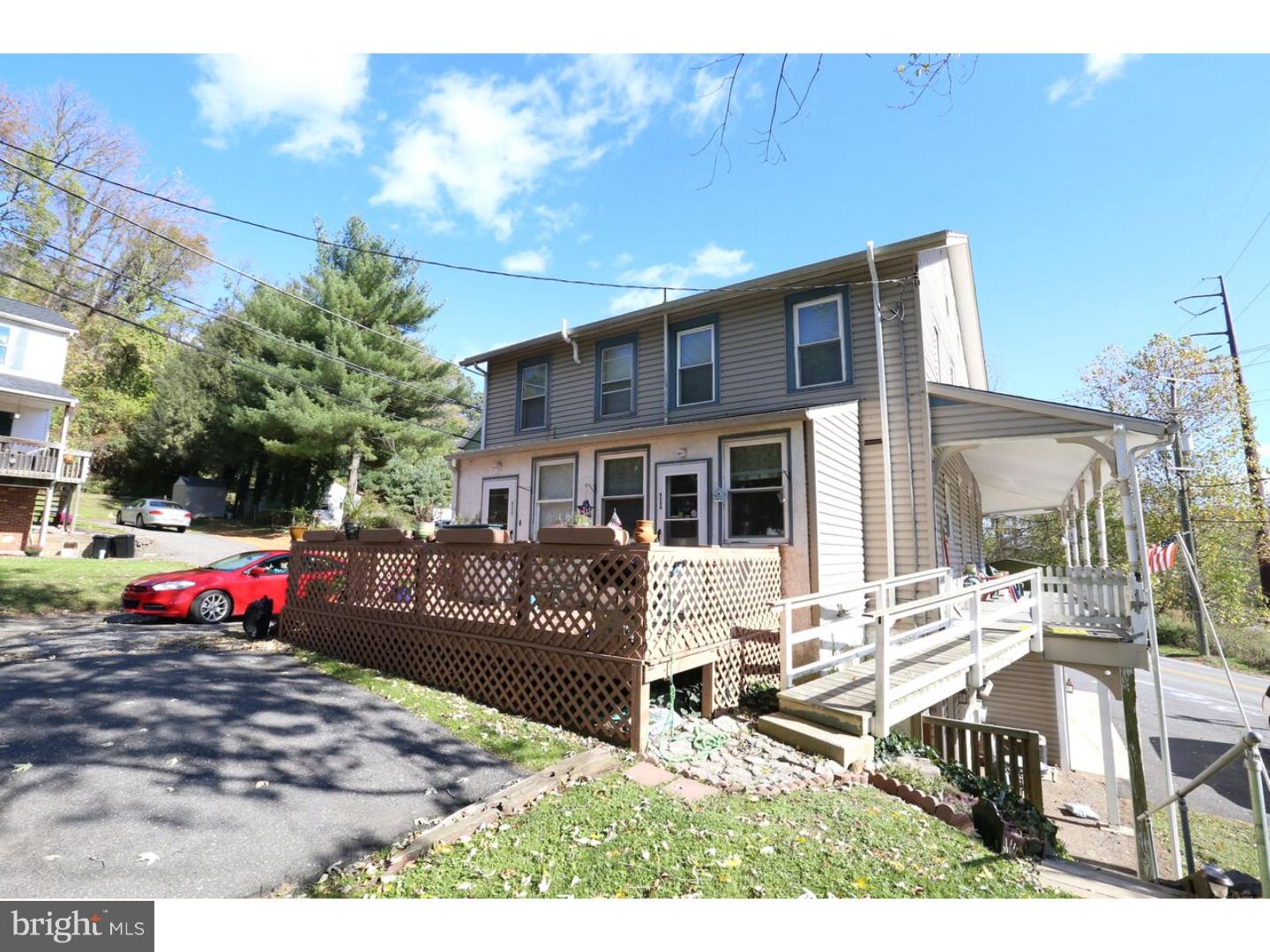 423 Lenni Road Lenni, PA 19052 - Photo 2 of 25 Exterior Back