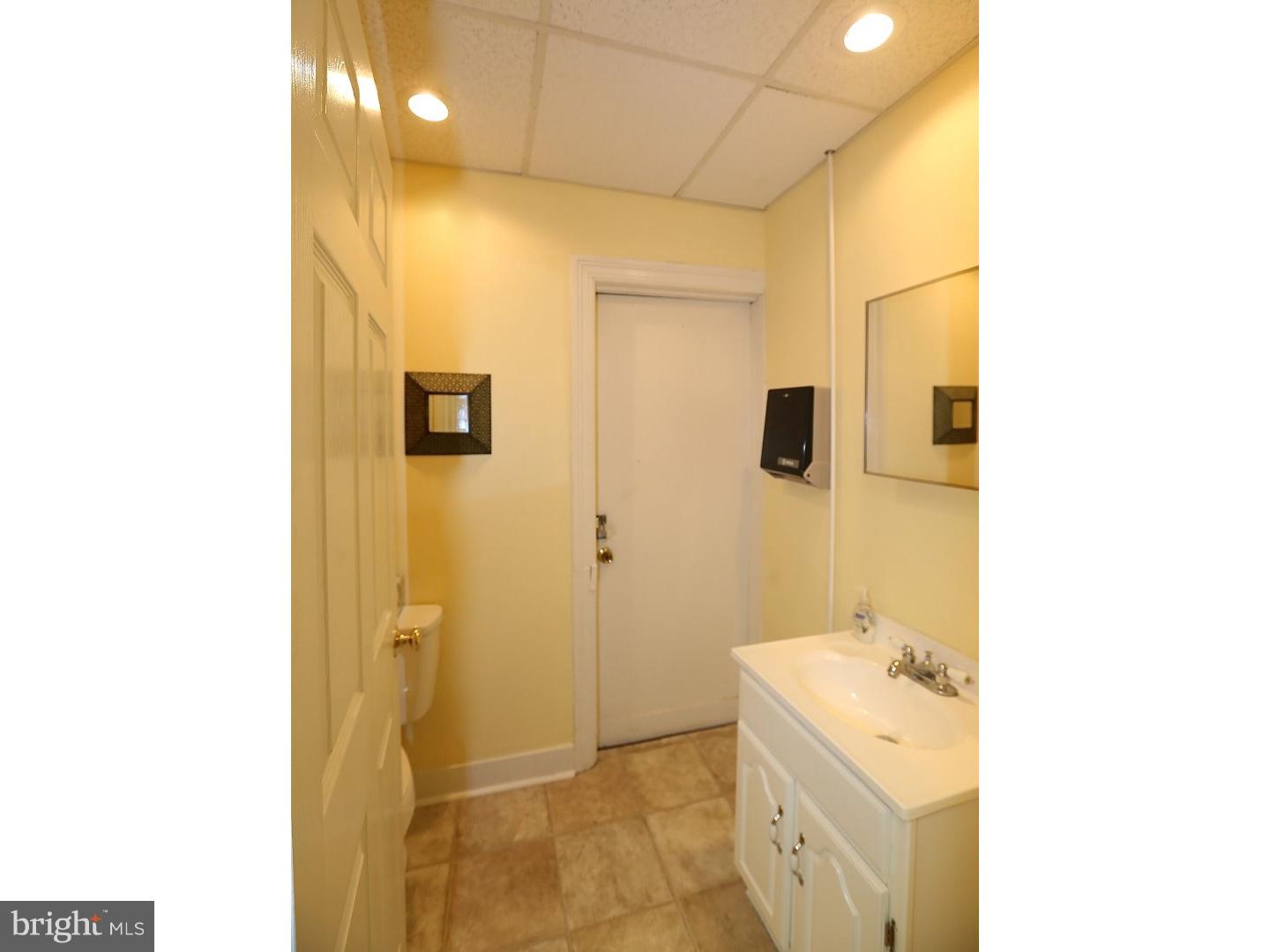 423 Lenni Road Lenni, PA 19052 - Photo 10 of 25 Unit #1