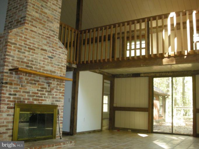 13101 Dover Road Reisterstown, MD 21136 - Photo 7 of 23 Family Room and 2nd floor overlook