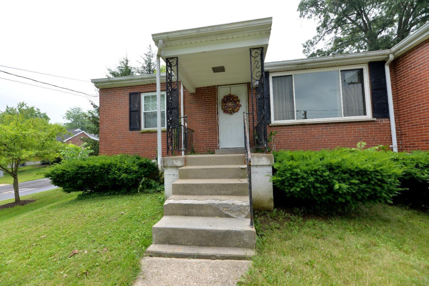 3251 Jessup Road Cincinnati, OH 45239 - Photo 2 of 21