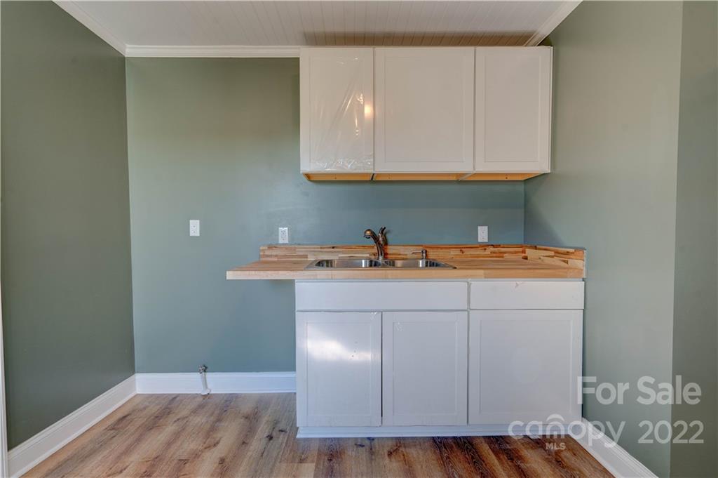 200 Linwood Road Kings Mountain, NC 28086 - Photo 8 of 15 Gallery Image 8