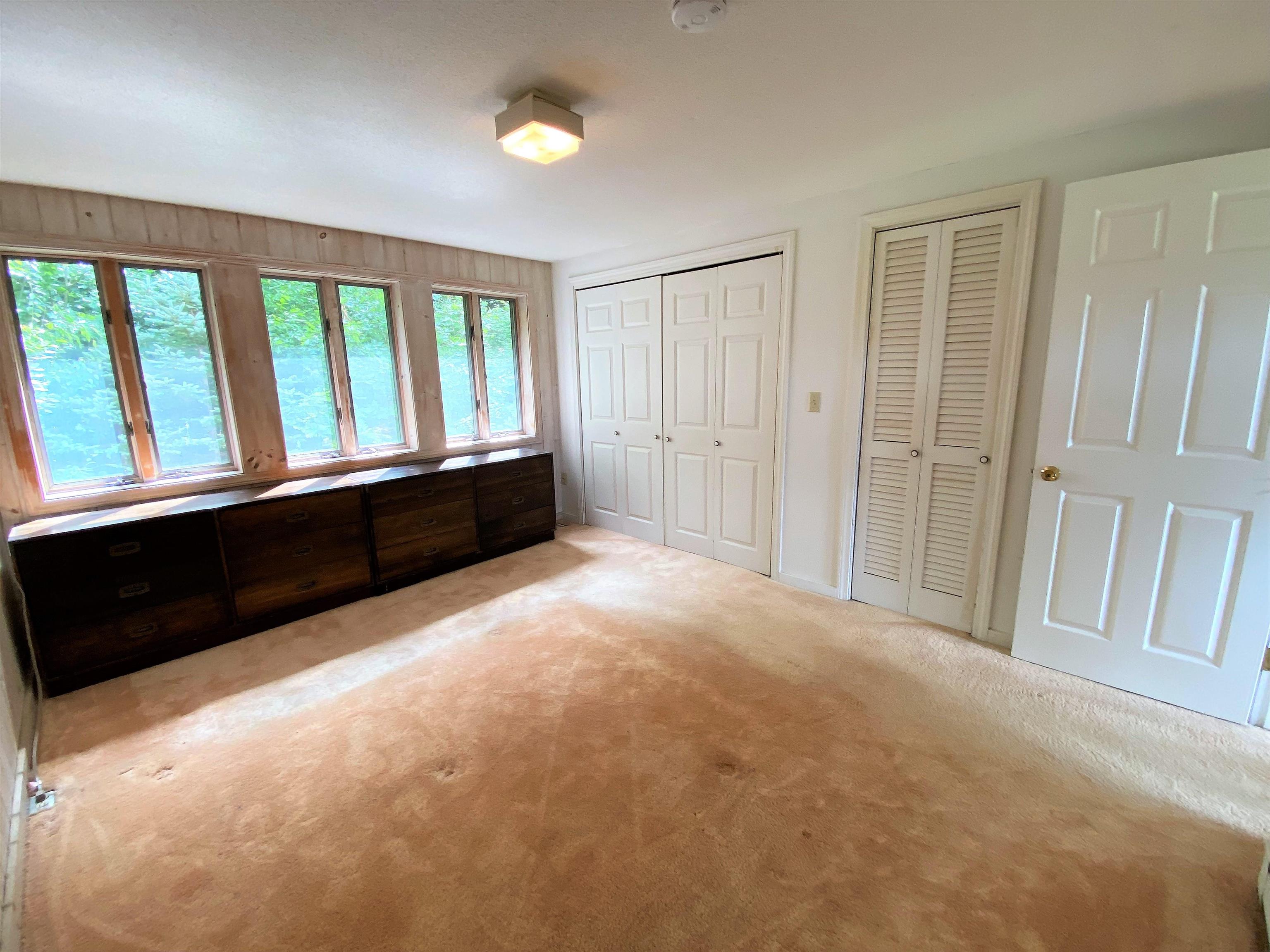 224 Chester Arthur Road Hartford, VT 05059 - Photo 29 of 36 Gallery Image 29