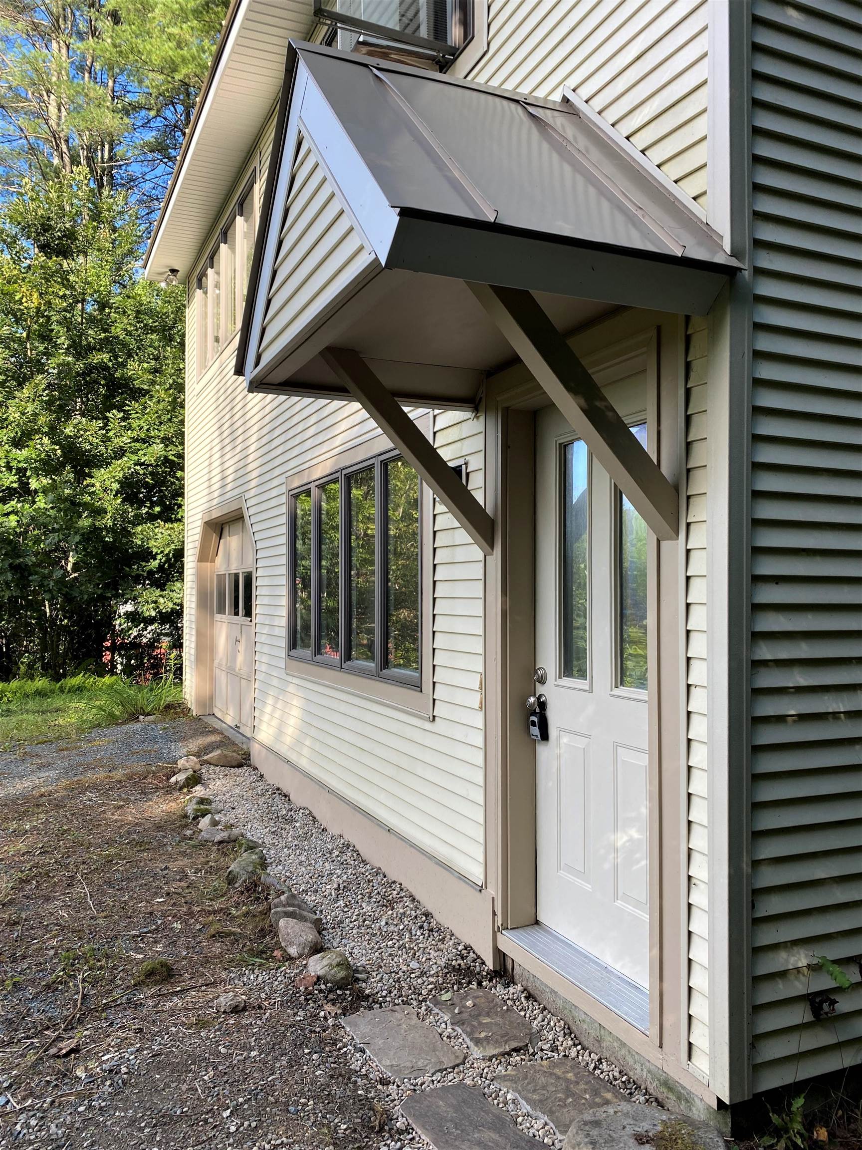 224 Chester Arthur Road Hartford, VT 05059 - Photo 33 of 36 Gallery Image 33
