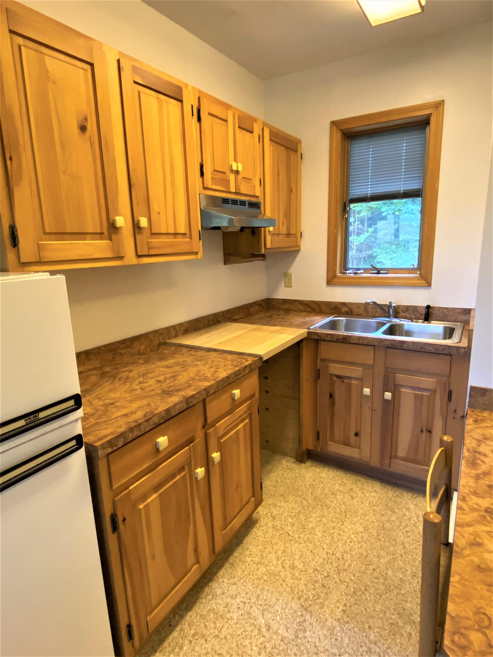 224 Chester Arthur Road Hartford, VT 05059 - Photo 4 of 36 Gallery Image 4