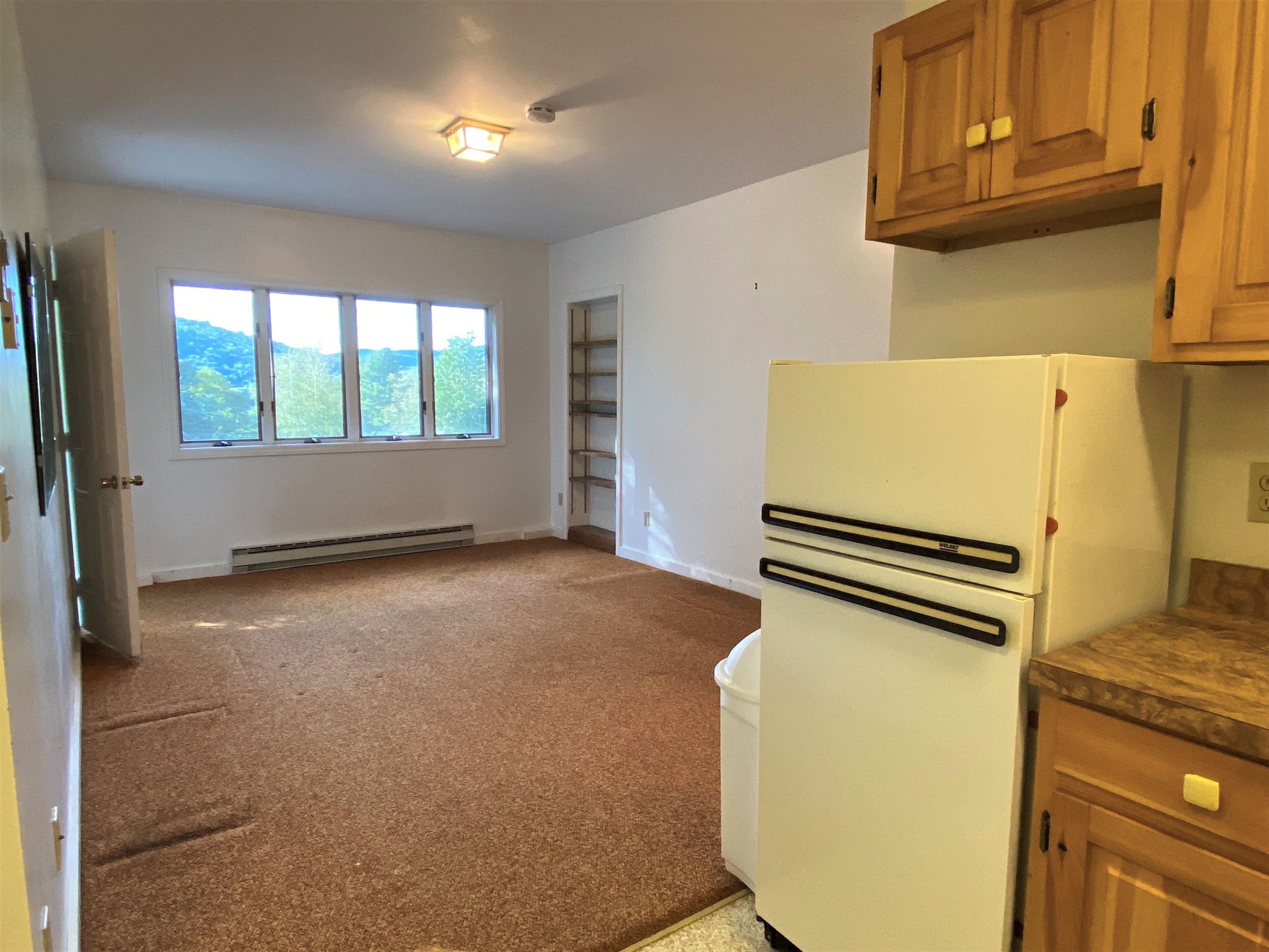 224 Chester Arthur Road Hartford, VT 05059 - Photo 8 of 36 Gallery Image 8