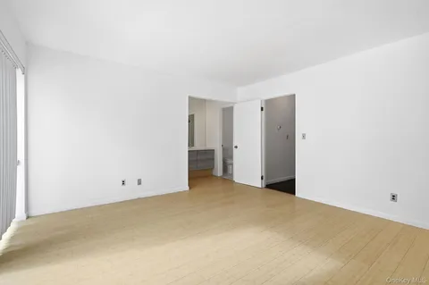 $499,000 | 152 Tier Street, Unit 206B | City Island