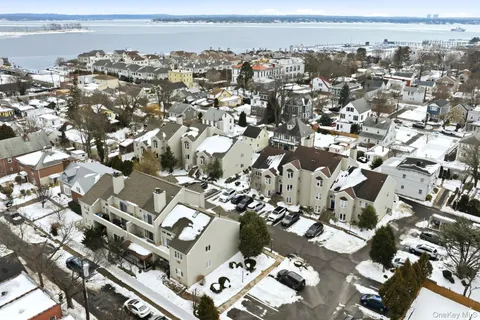 $499,000 | 152 Tier Street, Unit 206B | City Island