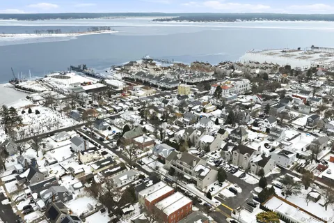 $499,000 | 152 Tier Street, Unit 206B | City Island