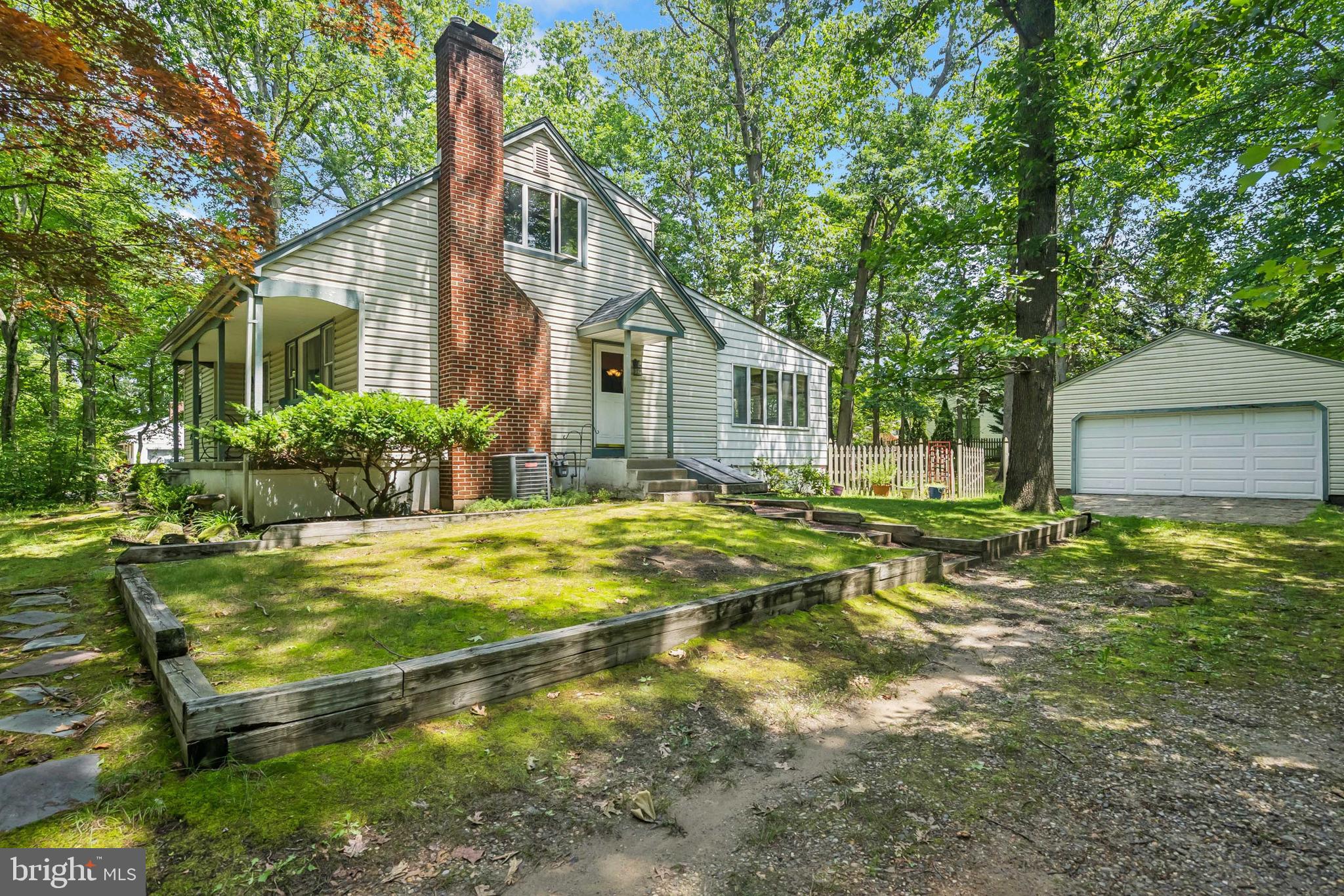 349 Hartford Road Mount Laurel, NJ 08054 - Photo 2 of 25 Gallery Image 2