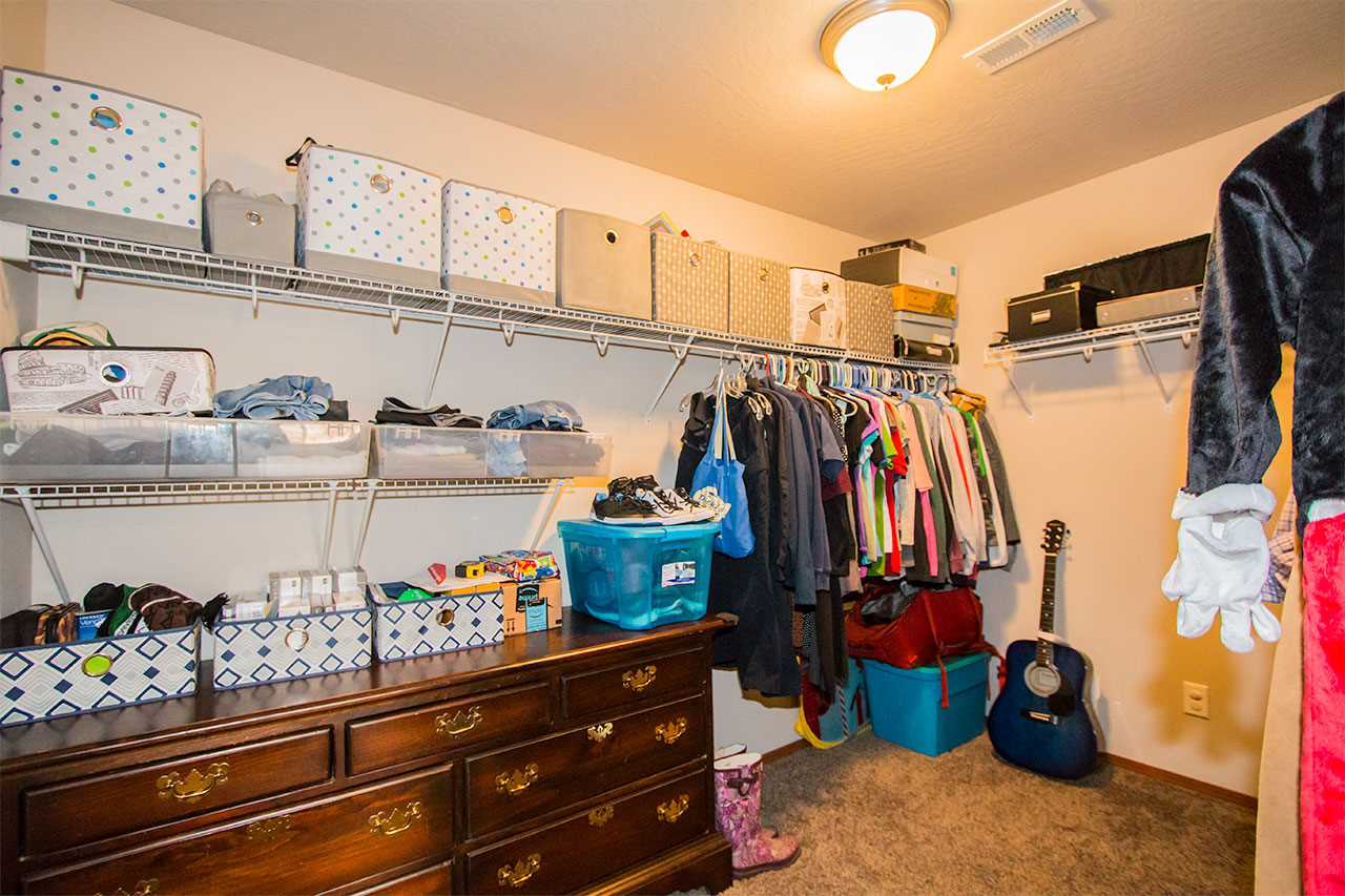 814 East Silver Pine Road Colbert, WA 99005 - Photo 14 of 20