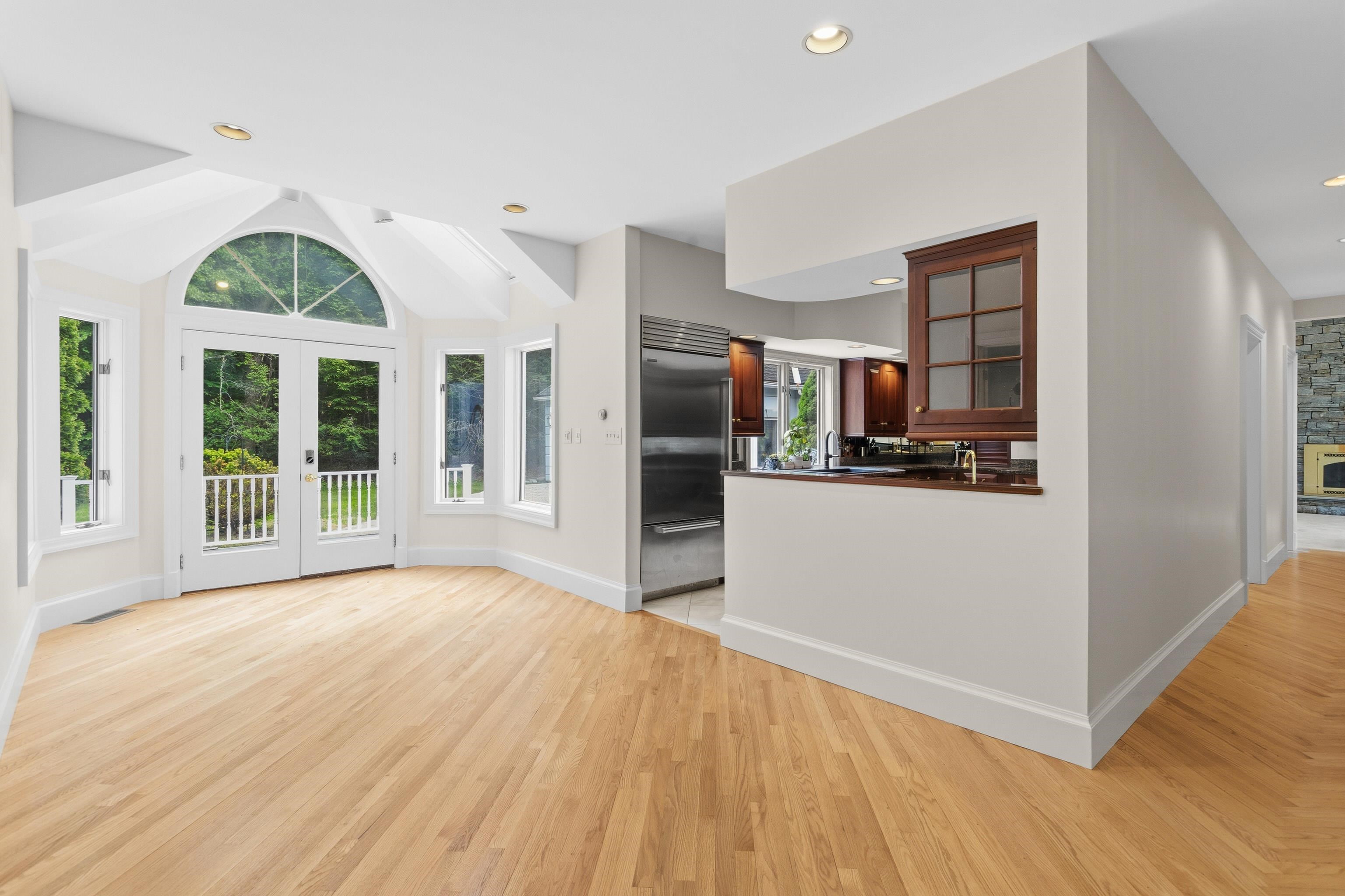 3 Oak Lane Stratham, NH 03885 - Photo 16 of 58