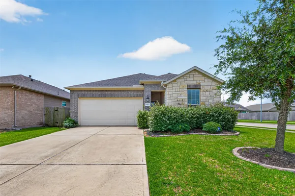 $2,400 | 19031 Fulvetta Haven Way, Richmond, TX 77407