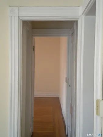 $1,800 | 382 Whitney Avenue, New Haven, CT 06511