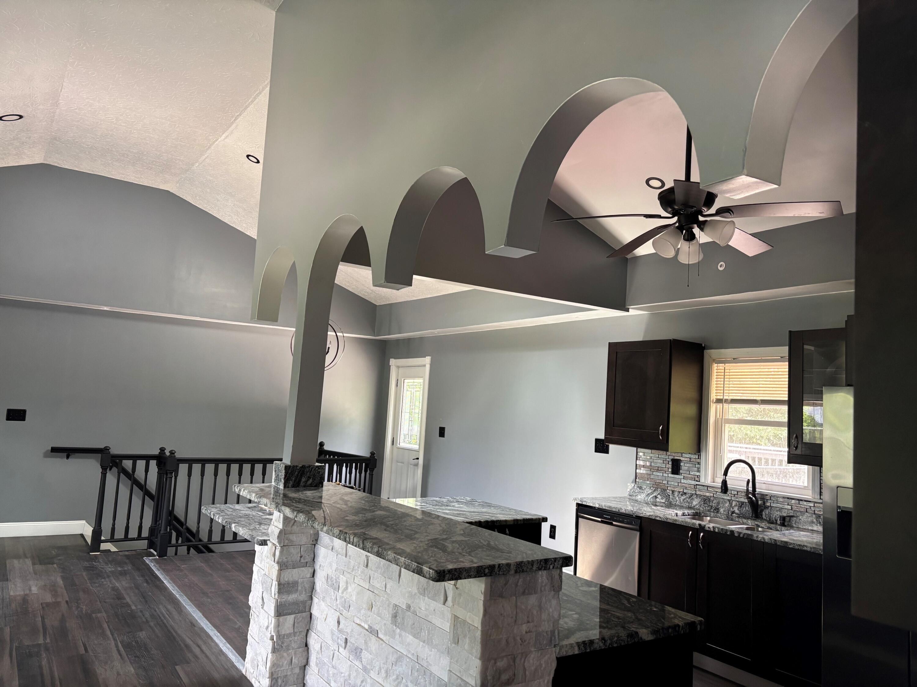422 Shrine Road Springfield, OH 45504 - Photo 4 of 21
