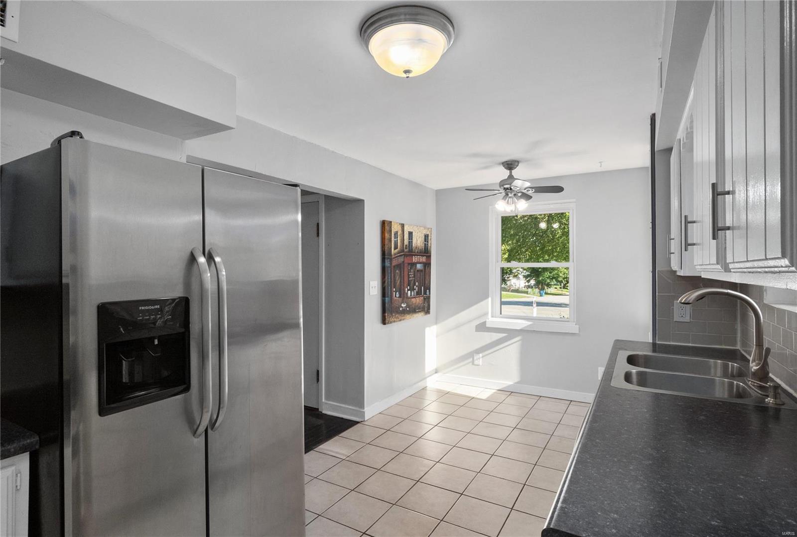 10344 Lackland Road St. Louis, MO 63114 - Photo 8 of 26 Gallery Image 8