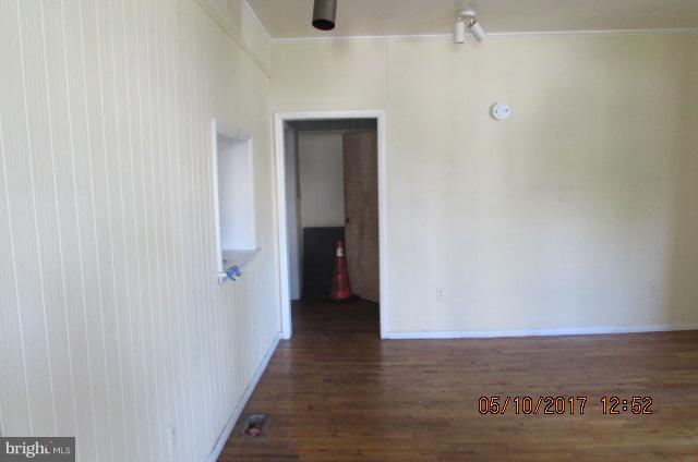 6201 York Road Baltimore, MD 21212 - Photo 3 of 13 Interior (General)