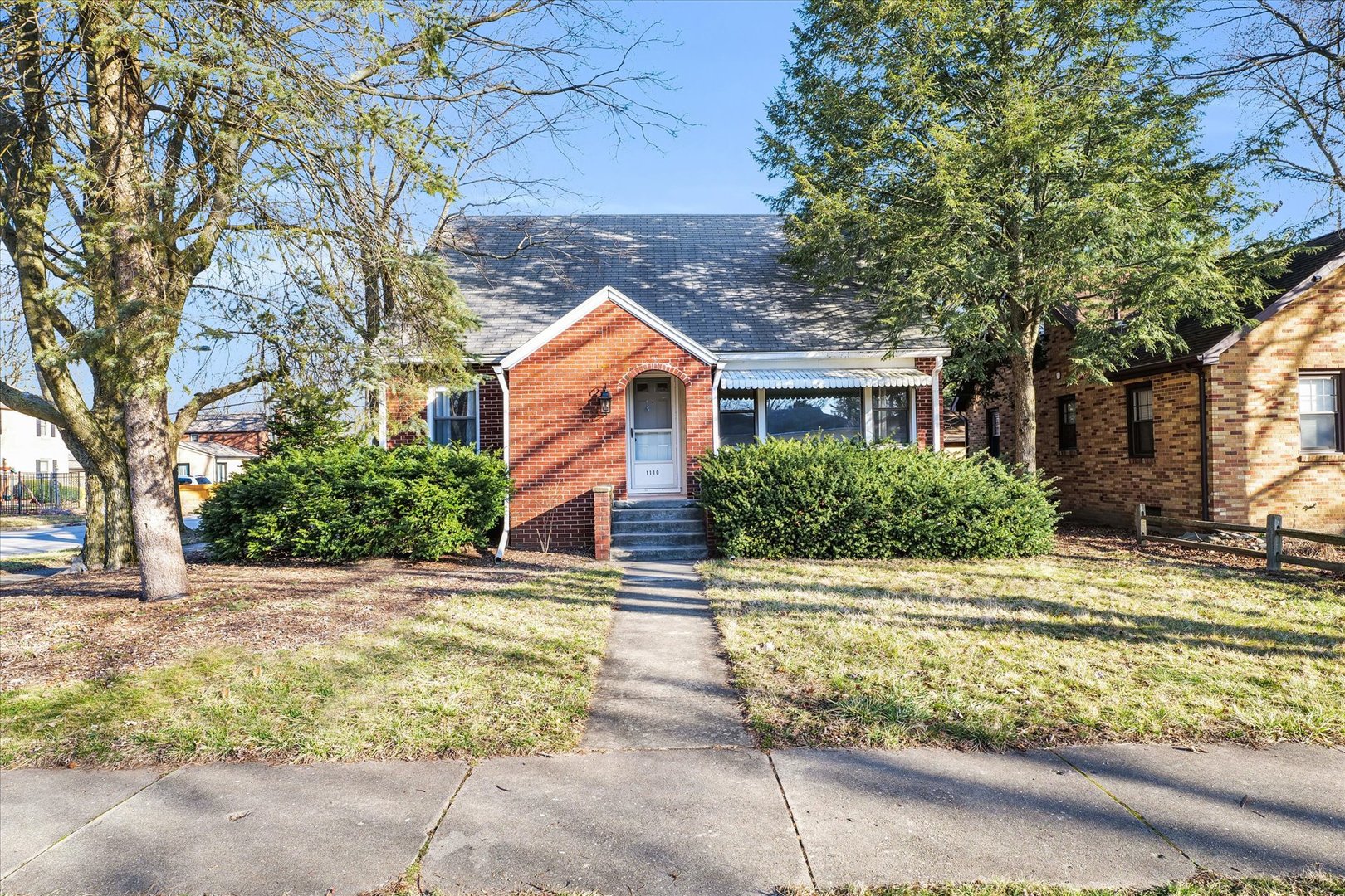 1110 West Healey Street Champaign, IL 61821 - Photo 1 of 37 Gallery Image 1