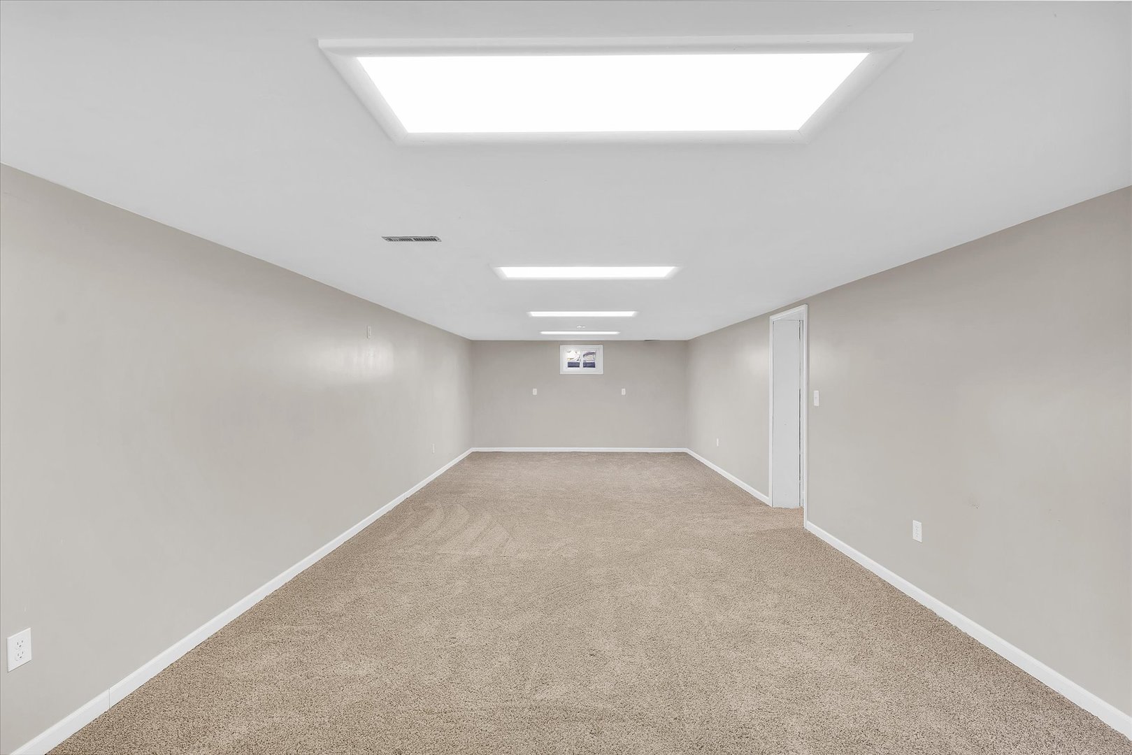 1110 West Healey Street Champaign, IL 61821 - Photo 32 of 37 Gallery Image 32