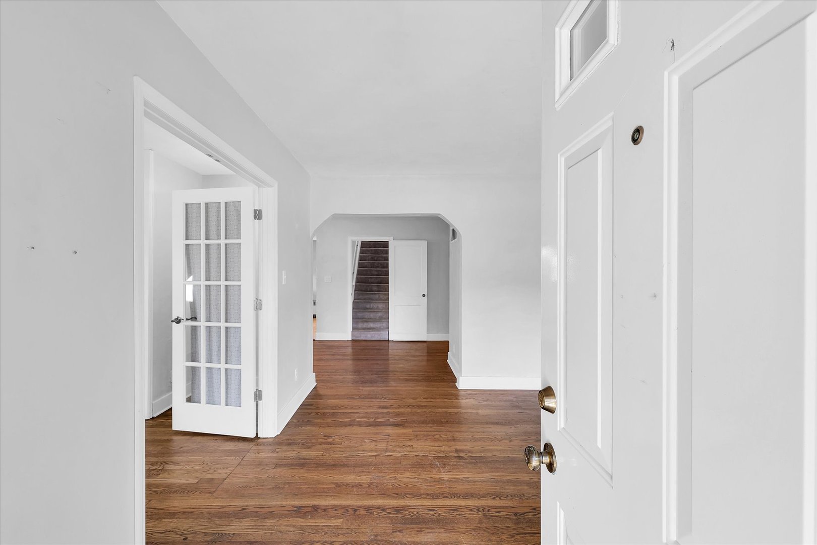 1110 West Healey Street Champaign, IL 61821 - Photo 4 of 37 Gallery Image 4