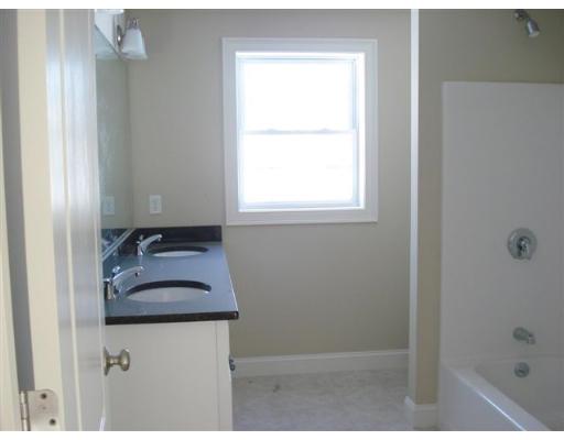 4 Groton Road Westford, MA 01886 - Photo 11 of 20 Gallery Image 11