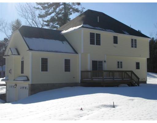 4 Groton Road Westford, MA 01886 - Photo 2 of 20 Gallery Image 2