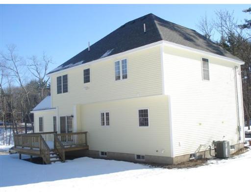 4 Groton Road Westford, MA 01886 - Photo 3 of 20 Gallery Image 3