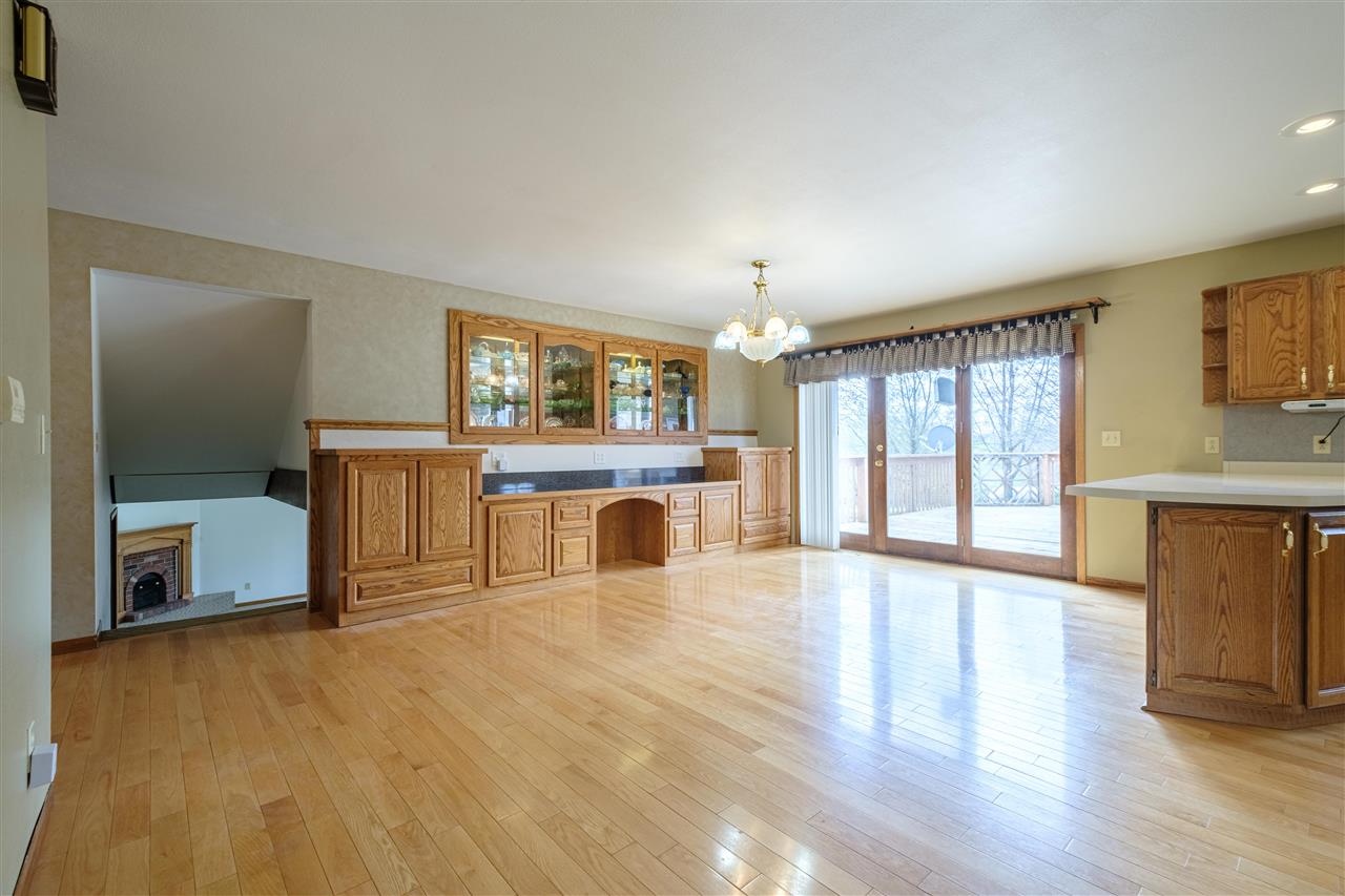 9446 North Adeline Road Leaf River, IL 61047 - Photo 11 of 76 Gallery Image 11