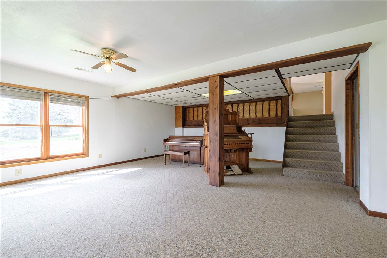 9446 North Adeline Road Leaf River, IL 61047 - Photo 44 of 76 Gallery Image 44