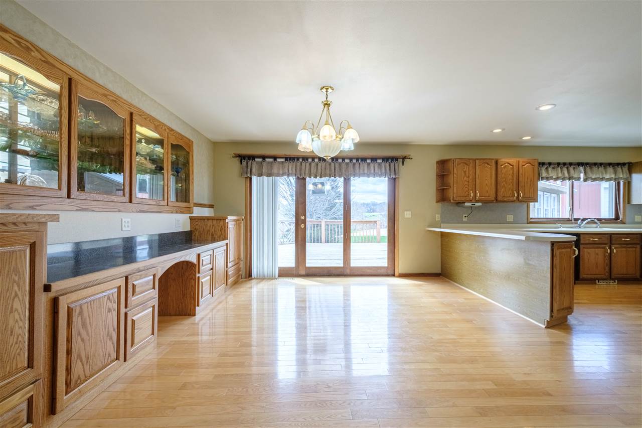 9446 North Adeline Road Leaf River, IL 61047 - Photo 7 of 76 Gallery Image 7