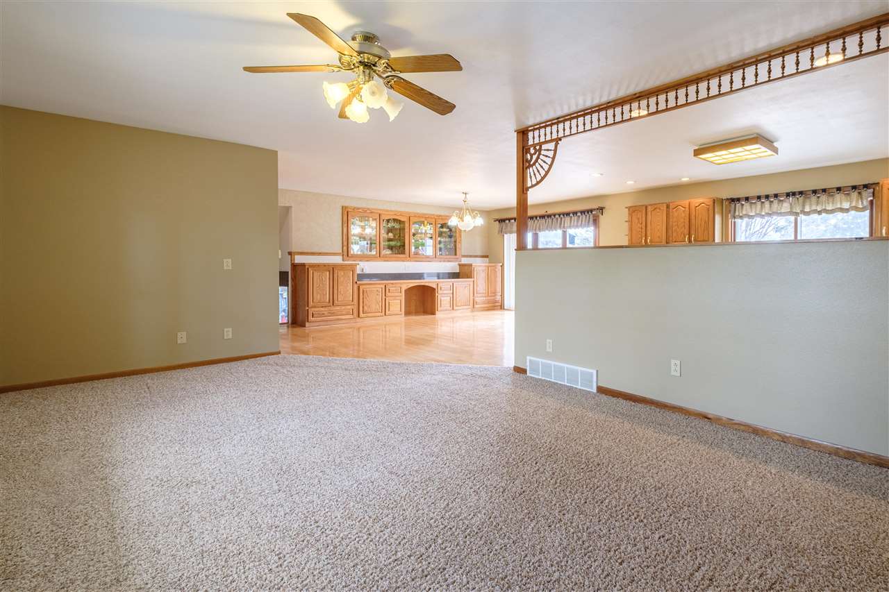 9446 North Adeline Road Leaf River, IL 61047 - Photo 9 of 76 Gallery Image 9