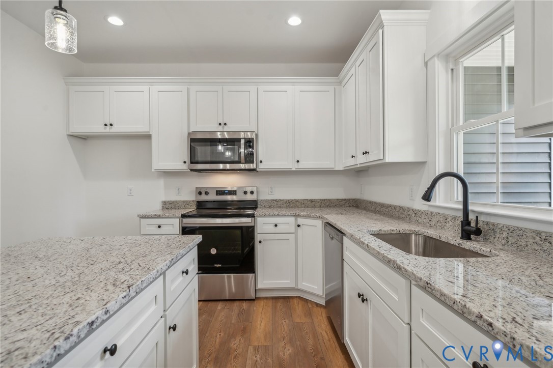 2104 Cartersville Road Cartersville, VA 23027 - Photo 11 of 30
