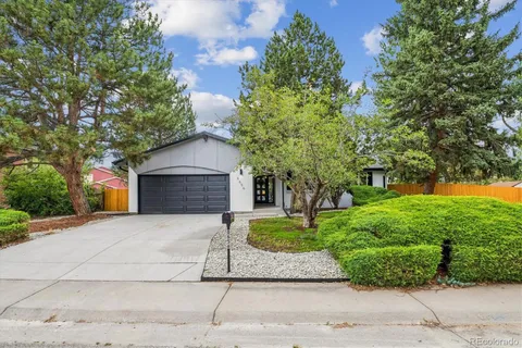 $850,000 | 8656 West 84th Circle, Arvada, CO 80005