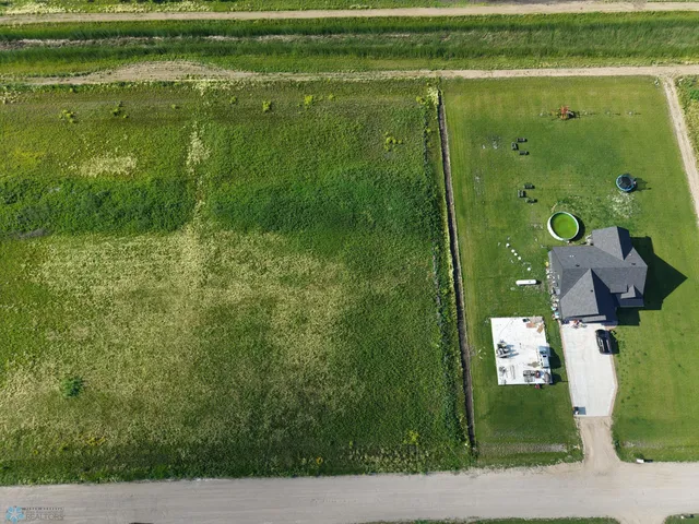 $79,500 | 3886 79th Avenue North, Moorhead, MN 56560