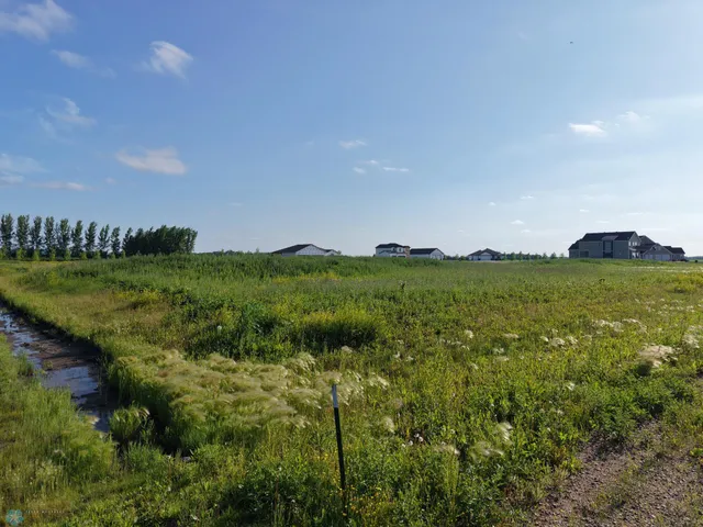 $79,500 | 3886 79th Avenue North, Moorhead, MN 56560