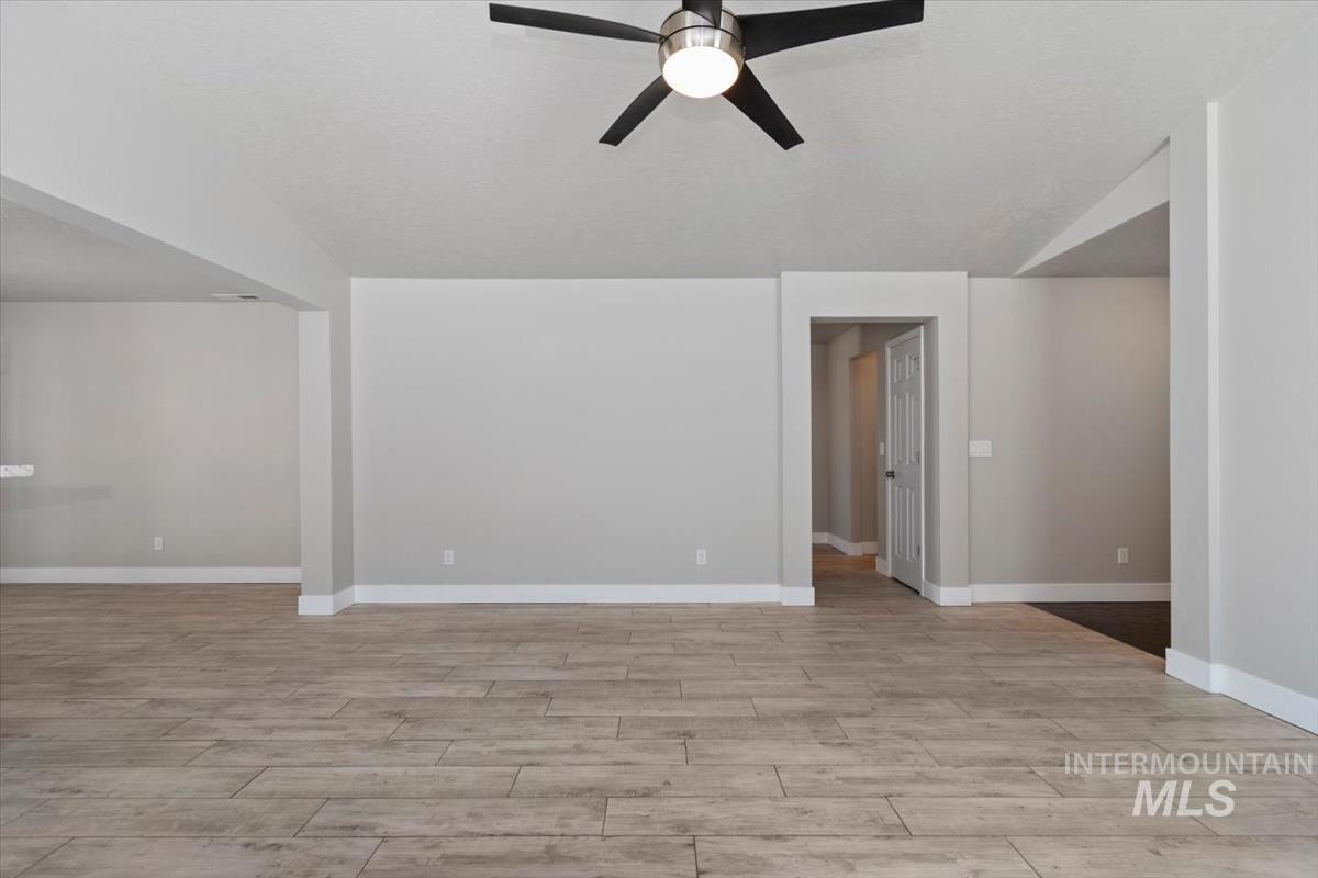 4323 Bainbridge Street Caldwell, ID 83607 - Photo 25 of 50