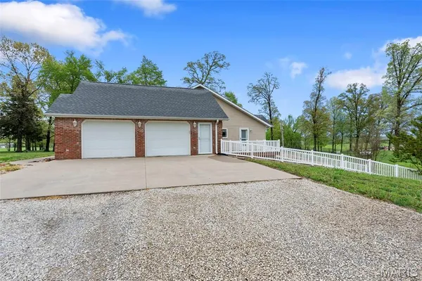 $440,000 | 4951 State Hwy KK, Friedheim, MO 63747
