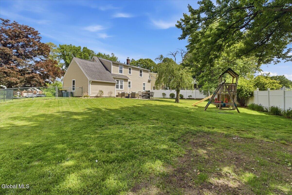 33 Glennon Road Colonie, NY 12110 - Photo 24 of 28 24-004_IMG_9844