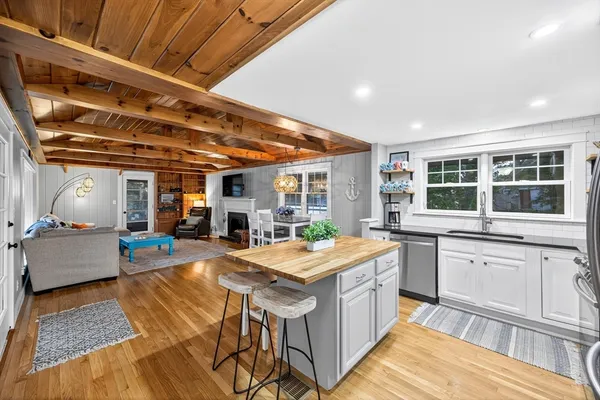 $1,550,000 | 23 Childs River Road, Falmouth, MA 02536