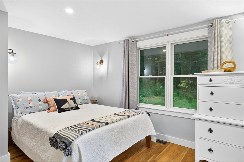 23 Childs River Road Falmouth, MA 02536 - Photo 21 of 26