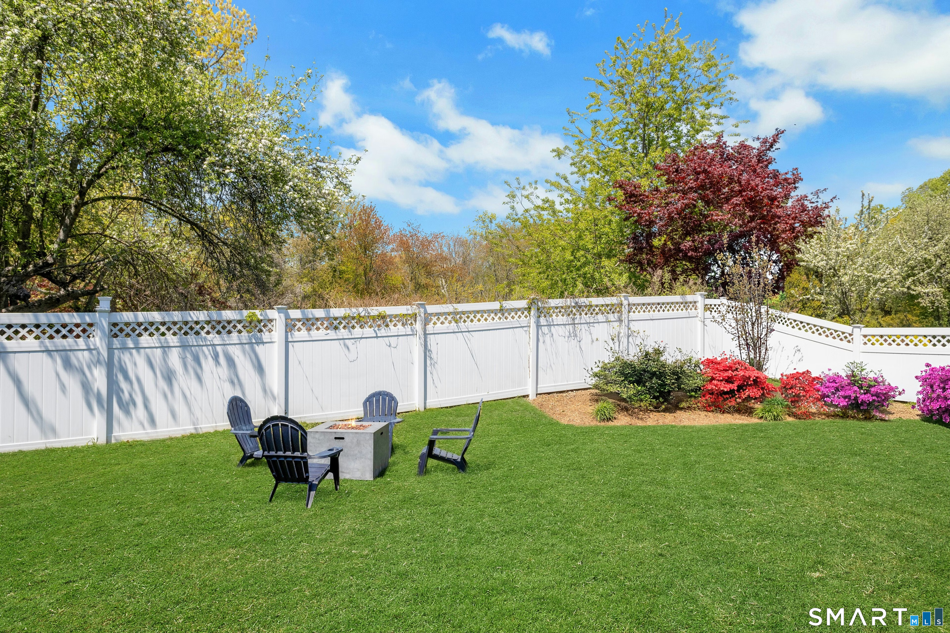 692 Stillson Road Fairfield, CT 06824 - Photo 37 of 39