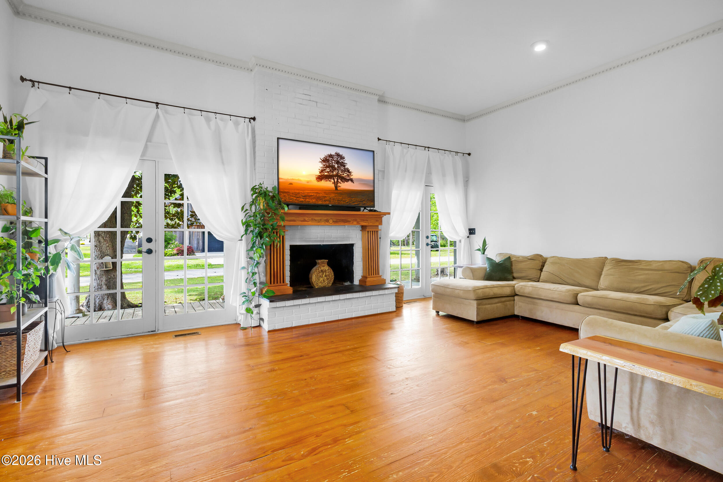 308 Pollock Street Pollocksville, NC 28573 - Photo 13 of 45 9_16