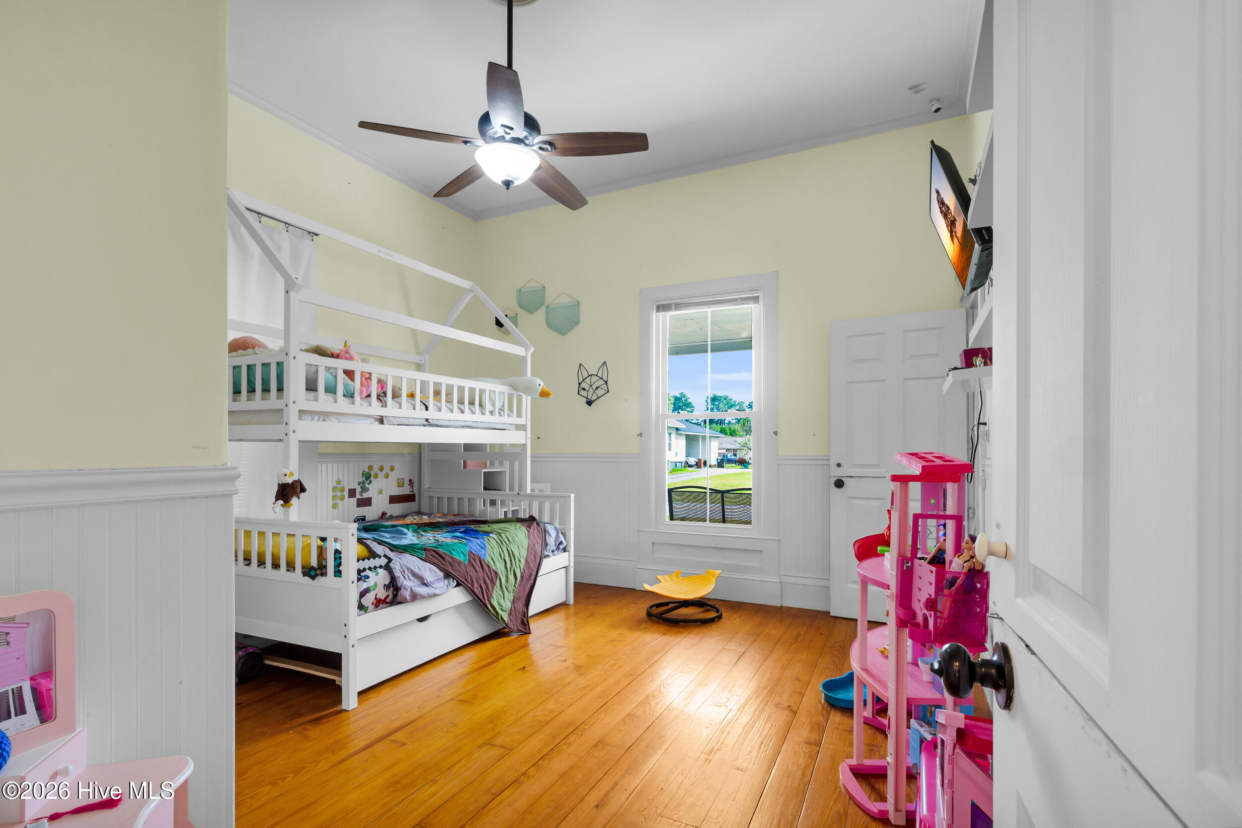 308 Pollock Street Pollocksville, NC 28573 - Photo 23 of 45 Second bedroom