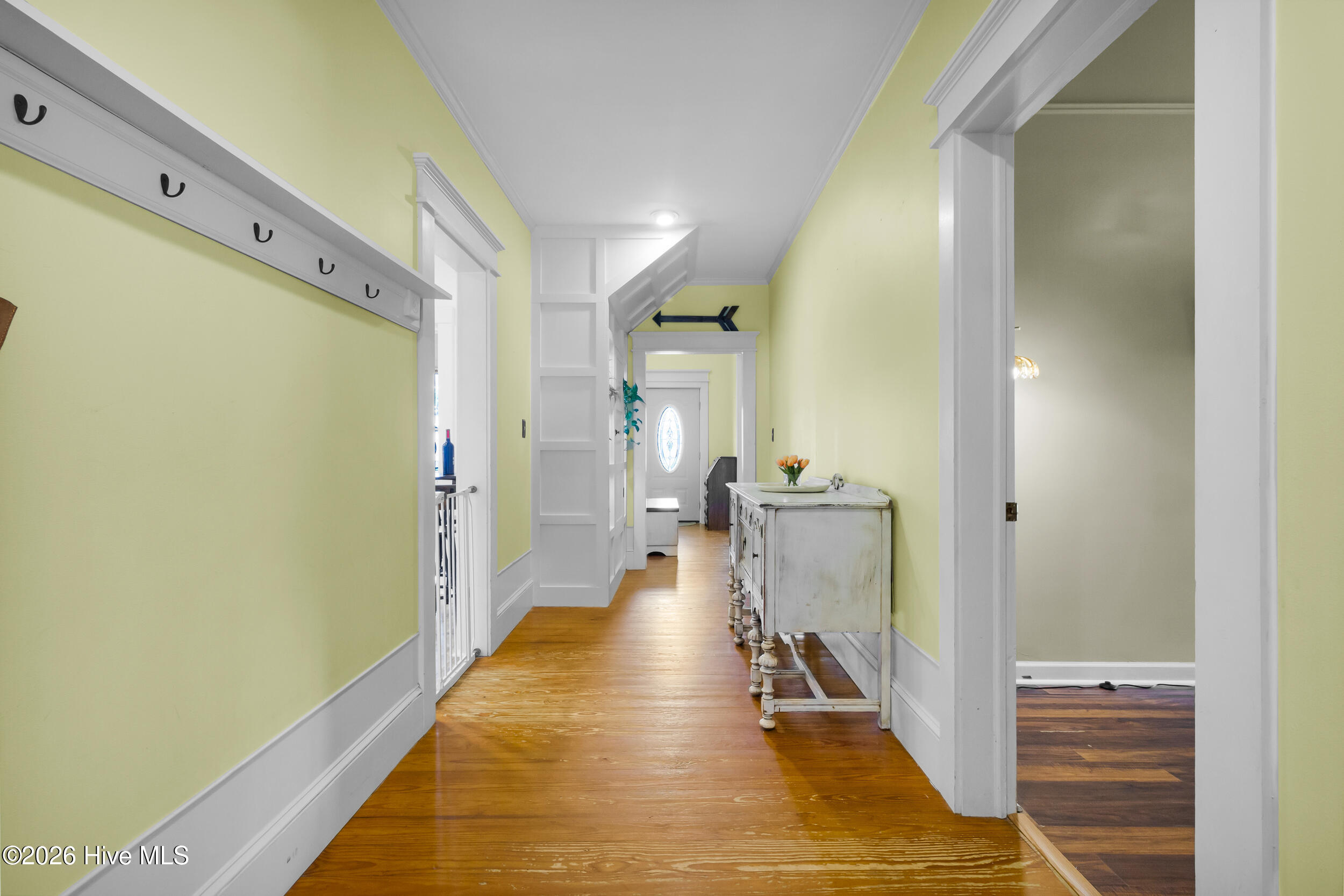 308 Pollock Street Pollocksville, NC 28573 - Photo 25 of 45 Main Hall