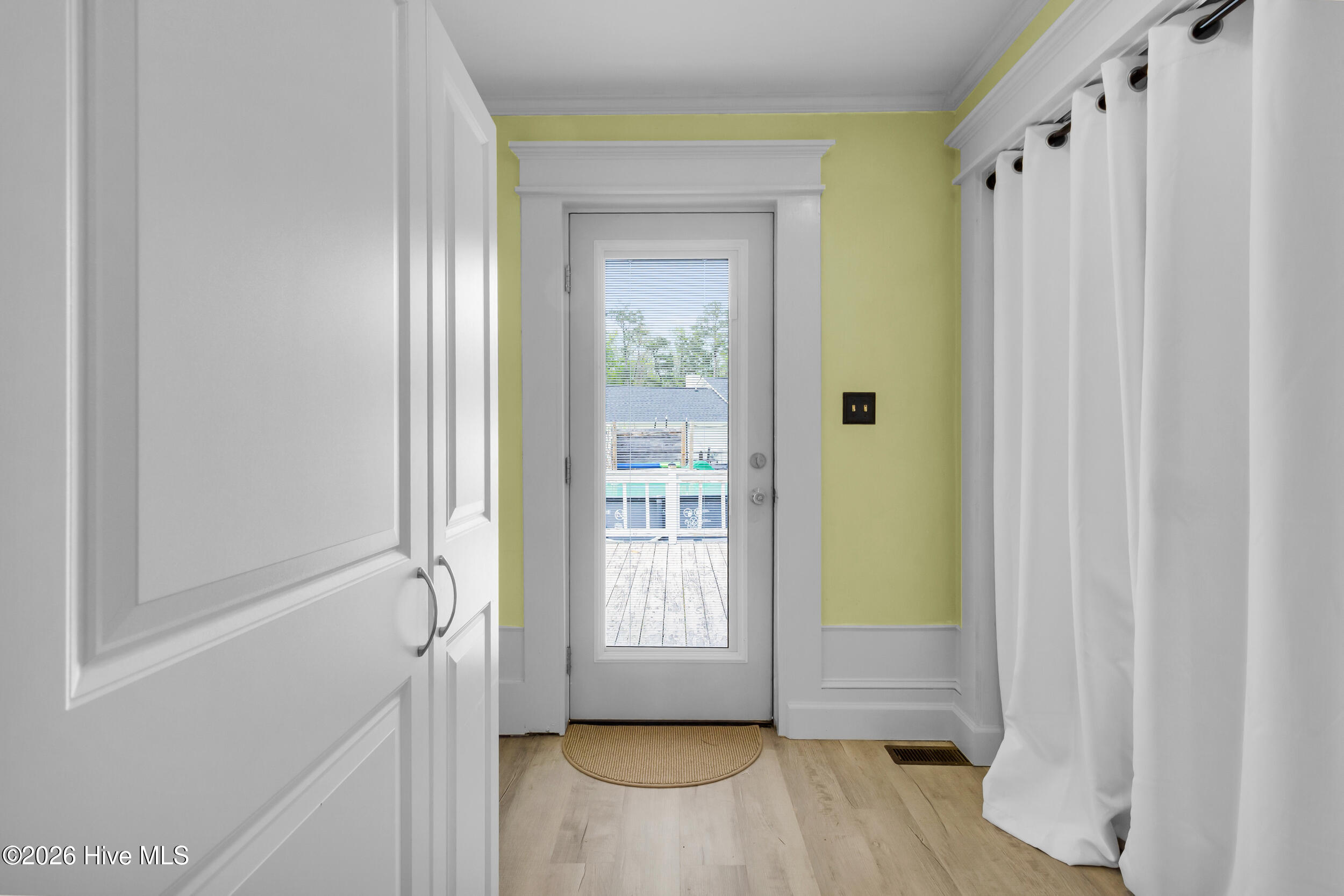 308 Pollock Street Pollocksville, NC 28573 - Photo 26 of 45 Laundry/mudroom/rear entrance