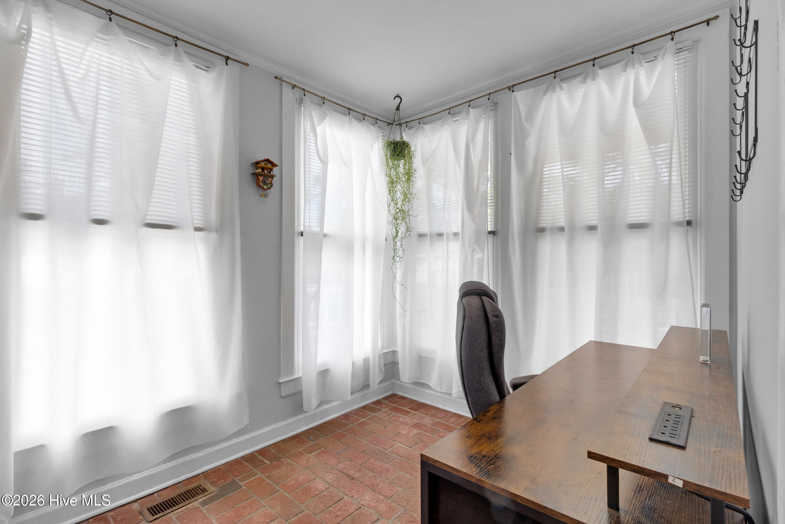 308 Pollock Street Pollocksville, NC 28573 - Photo 10 of 45 Sun room off kitchen
