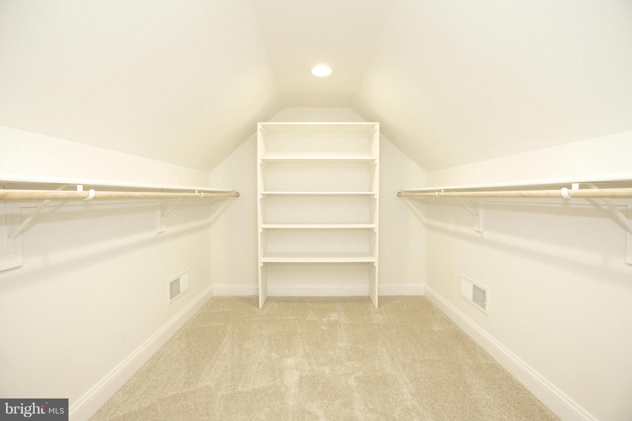 10002 Courthouse Road Vienna, VA 22181 - Photo 23 of 27 Bedroom (Master)