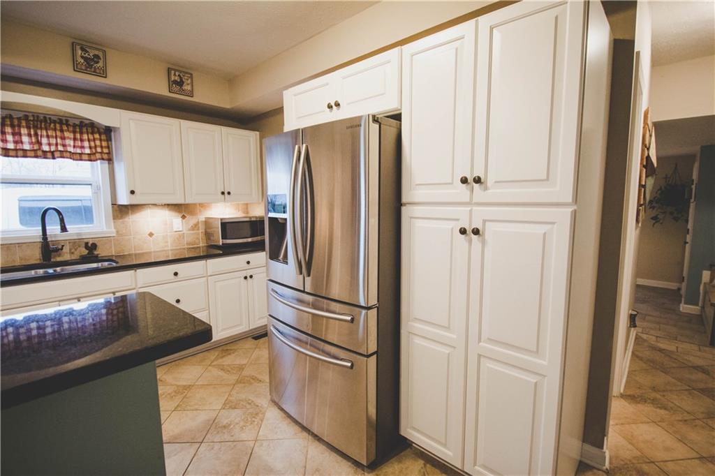 3476 South Mauxferry Road Franklin, IN 46131 - Photo 11 of 38 Gallery Image 11