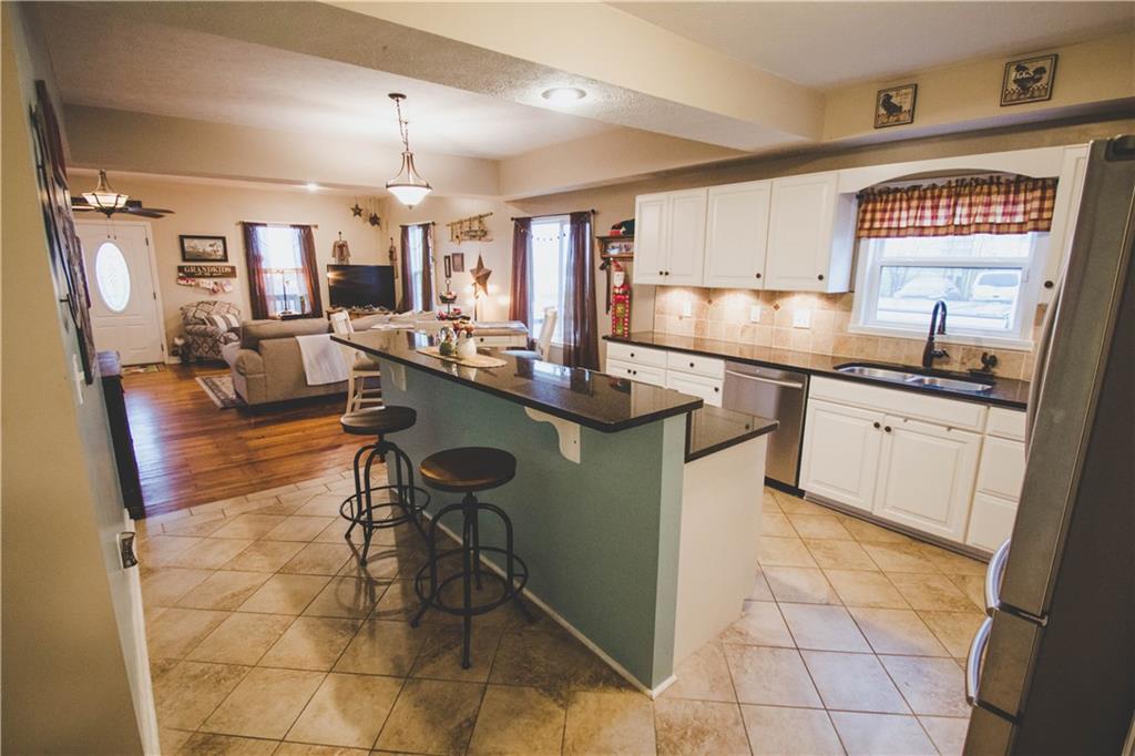 3476 South Mauxferry Road Franklin, IN 46131 - Photo 12 of 38 Gallery Image 12