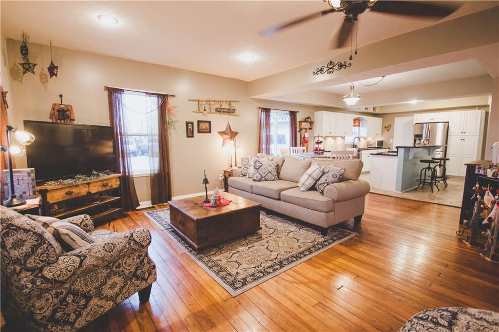 3476 South Mauxferry Road Franklin, IN 46131 - Photo 4 of 38 Gallery Image 4