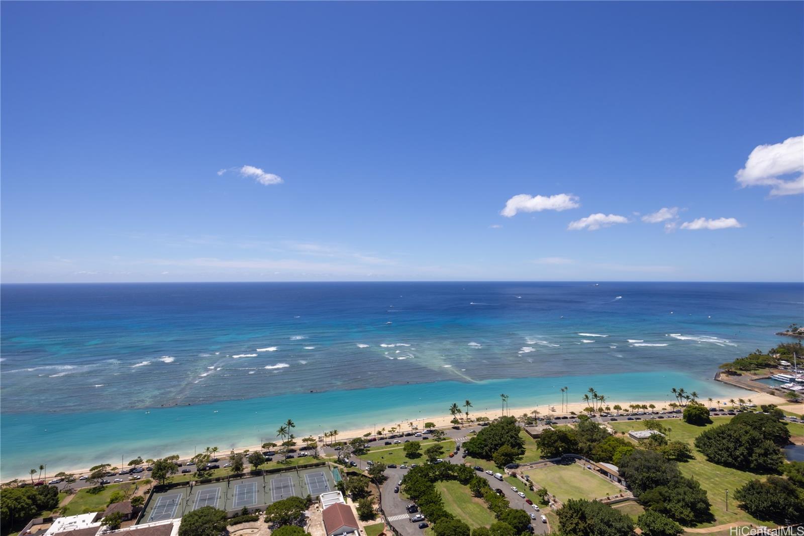 1288 Ala Moana Boulevard, Unit 37I Honolulu, HI 96814 - Photo 17 of 24 a view of city and ocean